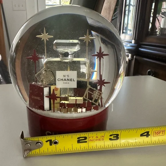 Chanel Holiday Snow Globe with Red Base - Picture 3 of 6